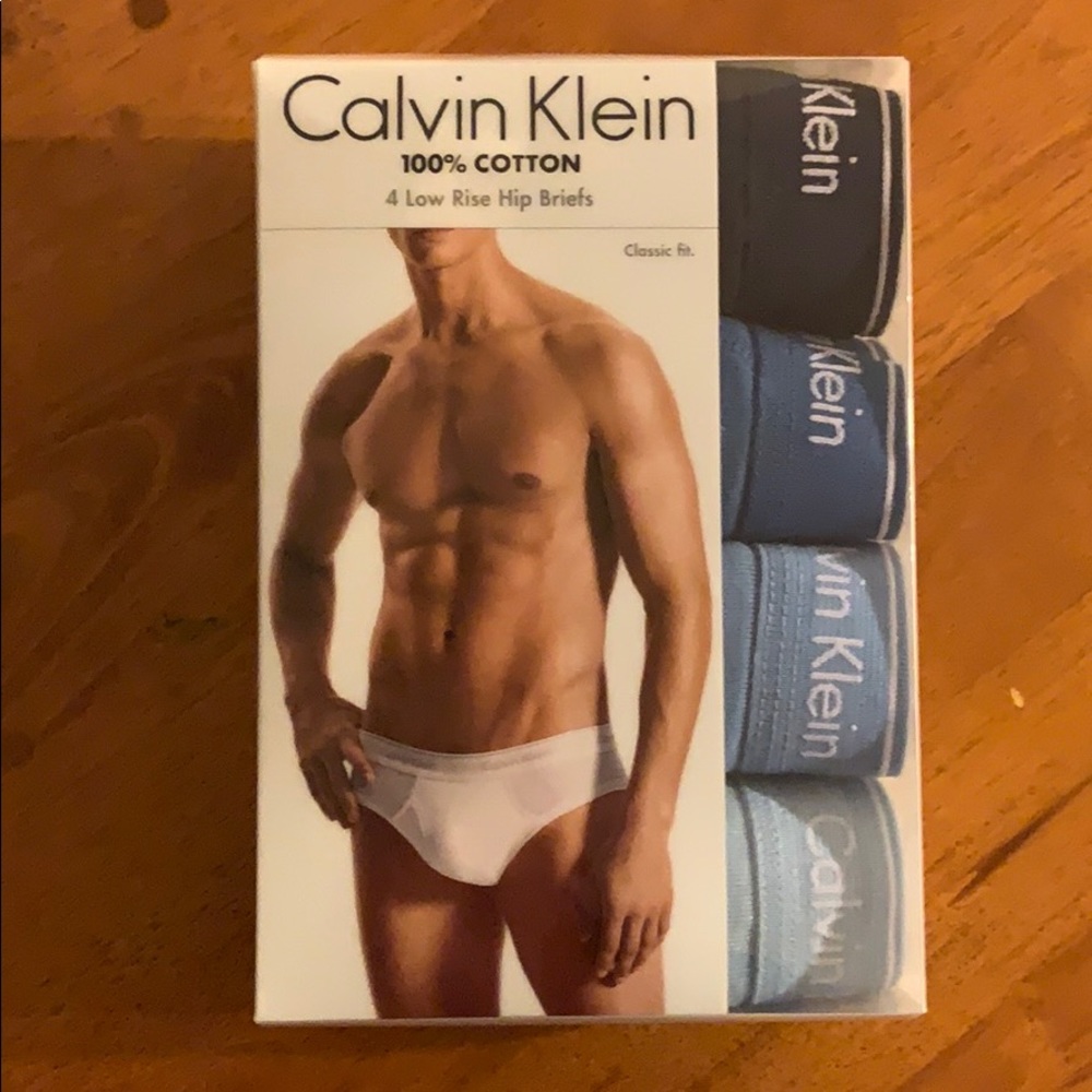 Calvin Klein 4 Low Rise Hip Briefs